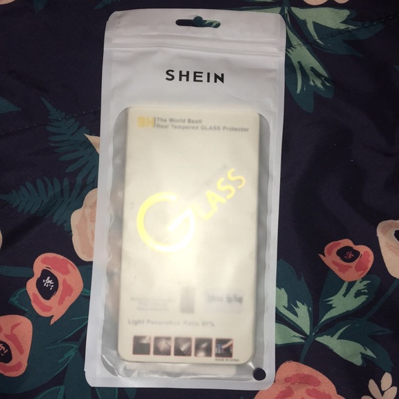 ⭐️SHEIN GLASS SCREEN PROTECTOR IPHONE 6S 6PLUS 6P - Picture 5 of 7